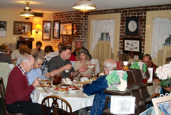 Mrs Wilkes Dining Room | mrs wilkes dining room savannah restaurants review Mrs Wilkes Dining Room | mrs wilkes dining room savannah restaurants review