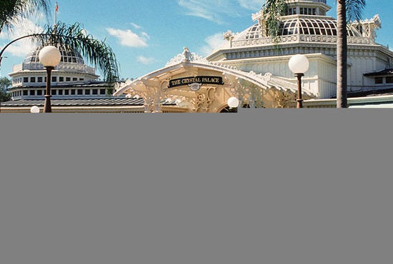 WDW_MK_Crystal_Palace_01