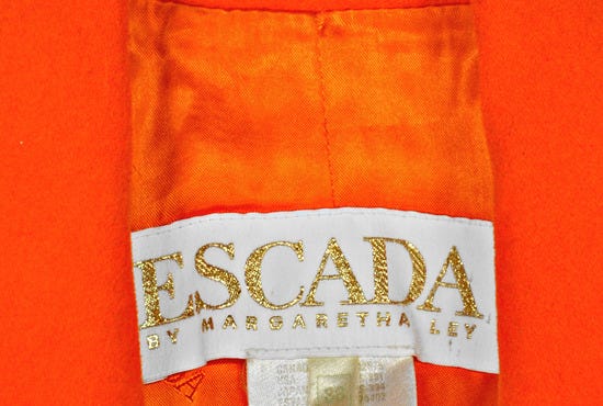 EscadaFrontDetail7