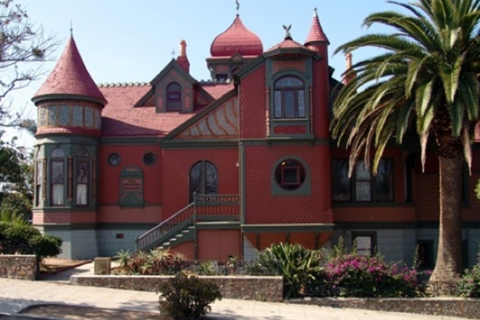 Villa Montezuma (Queen Anne Victorian) photo 1