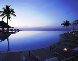 Sexy Le Blanc Resort in Cancun Wows Couples