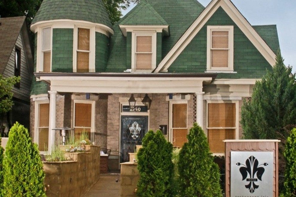 restaurant-iris-memphis-restaurants-review-10best-experts-and