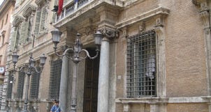 Check Out Free Guided Visits to the Italian Senate