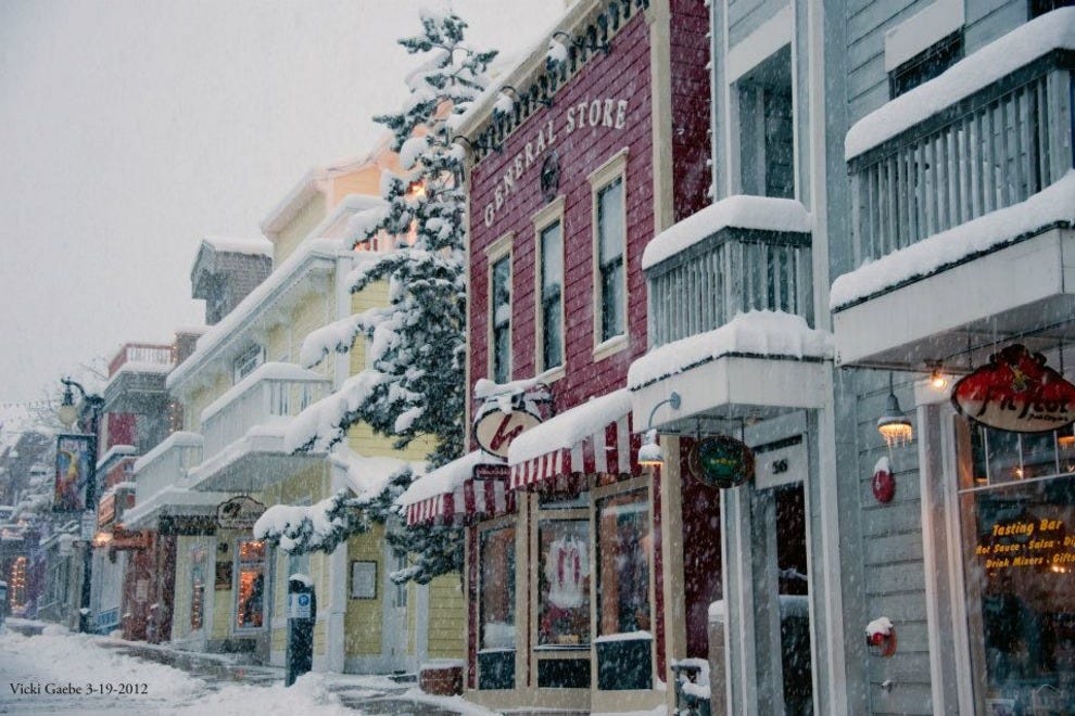 10 Best Ski Resorts for Christmas Holiday Features Photo Gallery by