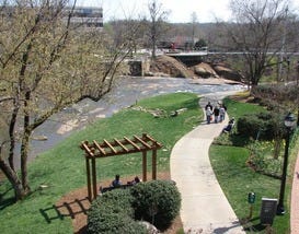 Greenville B-Cycle Gives Visitors Inexpensive Access to Bikes