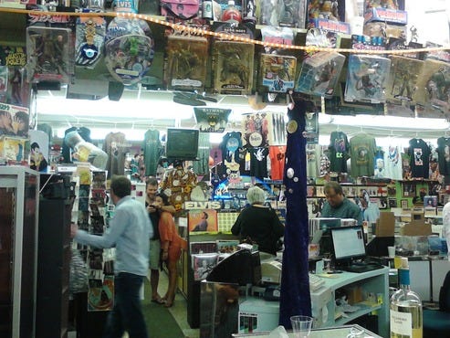 ivanhoeshop3.jpg