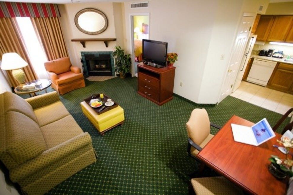 Savannah Pet Friendly Hotels in Savannah, GA Pet Friendly Hotel