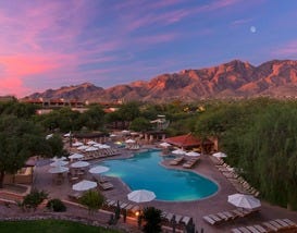 10Best Places to Take Her for Mother's Day