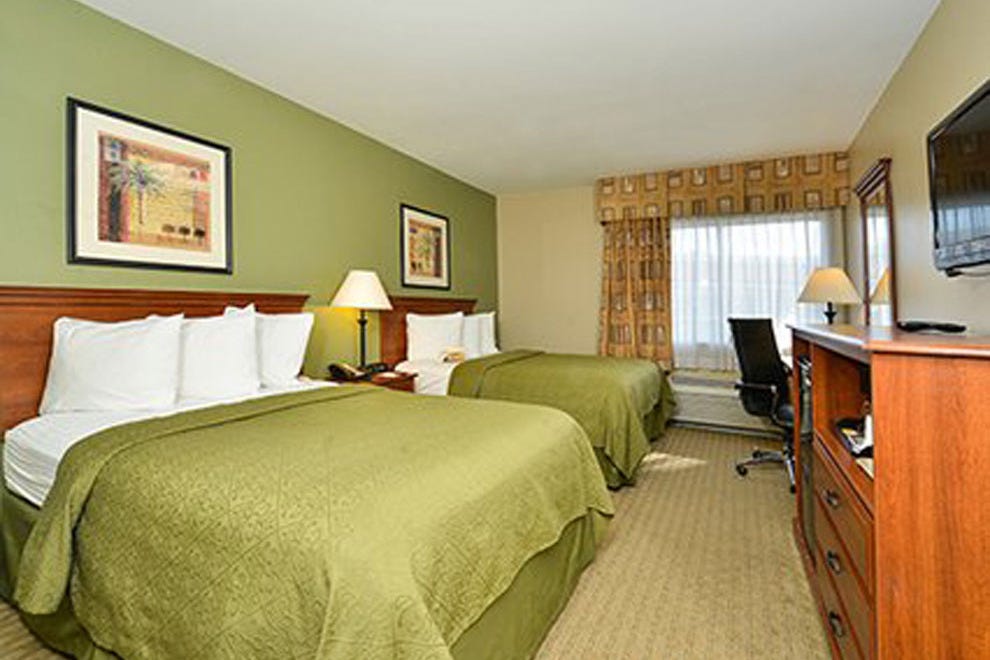Quality Inn & Suites Near Fairgrounds Ybor City Tampa Hotels Review