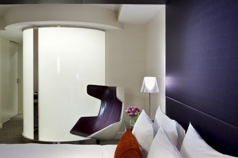 10 Hottest Hotel Showers for Two Trip Planning Photo Gallery by