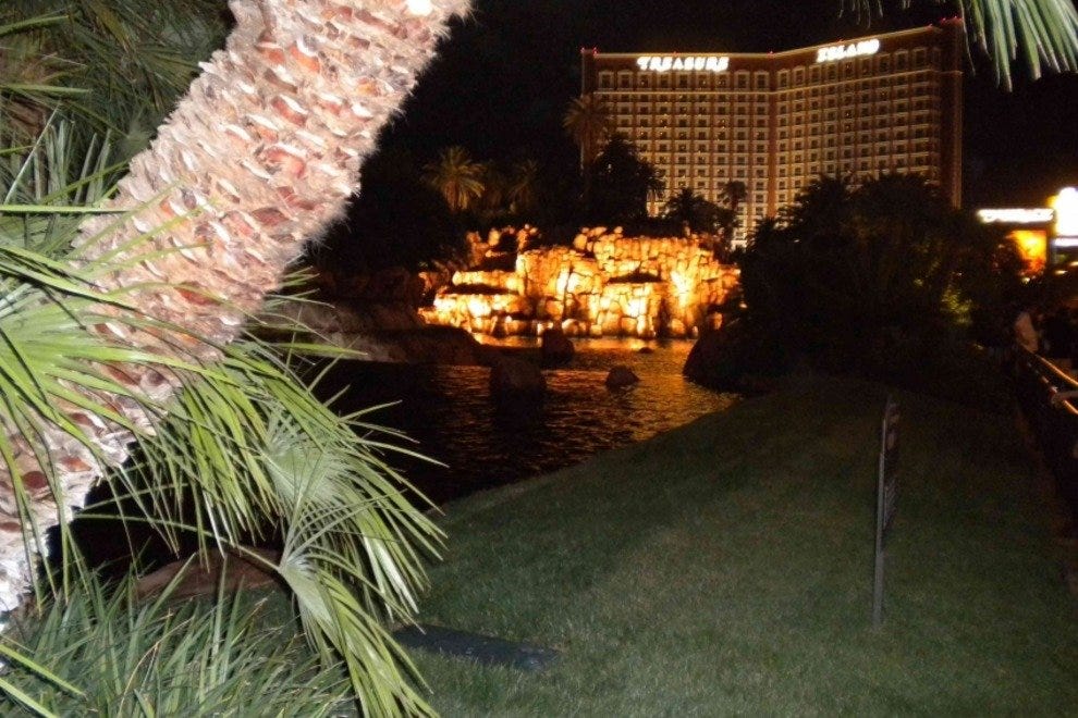 Mirage Volcano Las Vegas Attractions Review 10Best Experts and