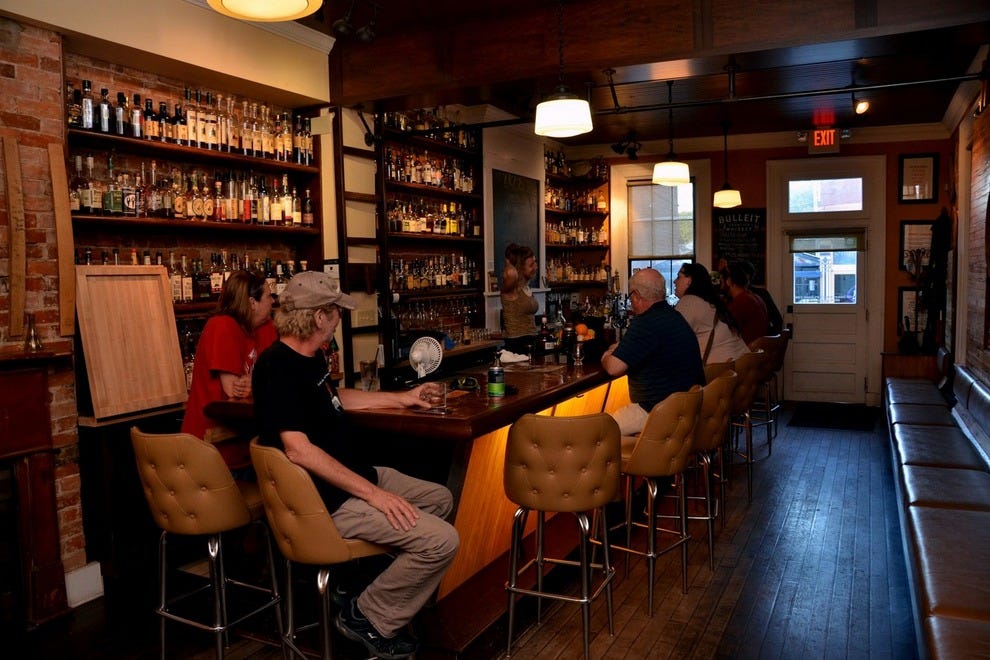 Old Kentucky Bourbon Bar Cincinnati Nightlife Review 10Best Experts