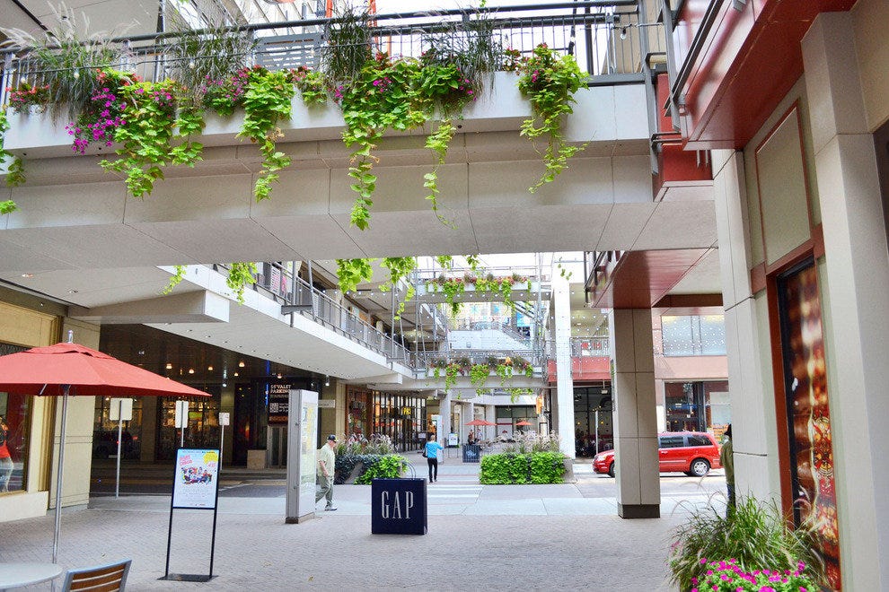 Denver Pavilions Denver Shopping Review 10Best Experts