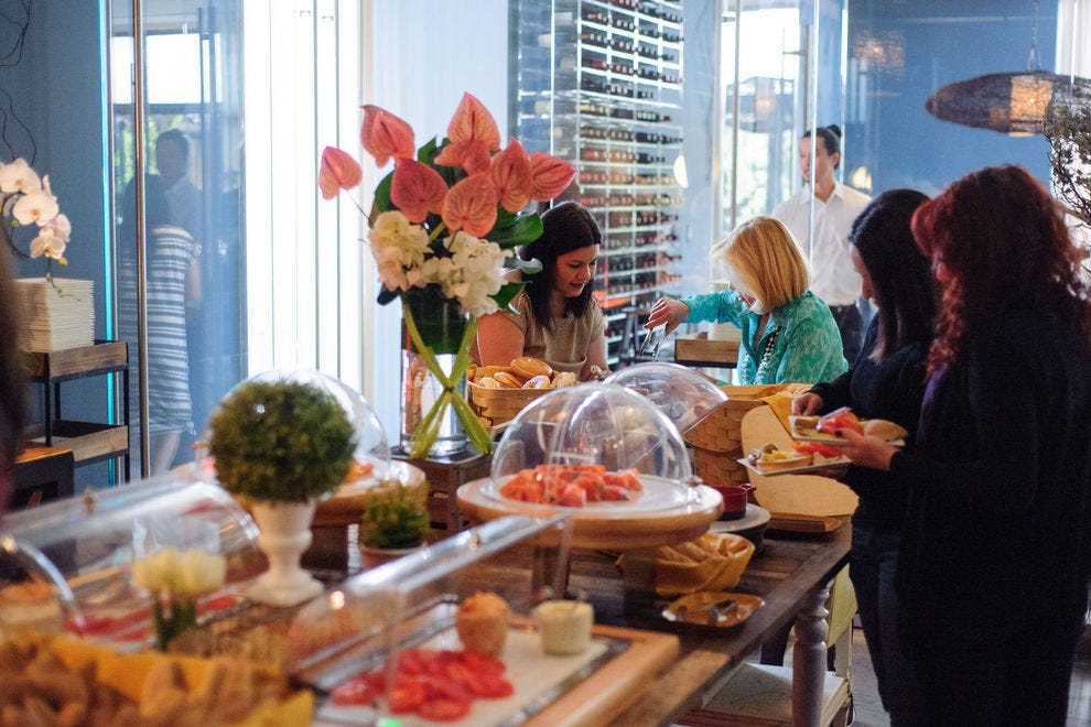 Los Angeles Buffets 10Best All You Can Eat Buffet Reviews