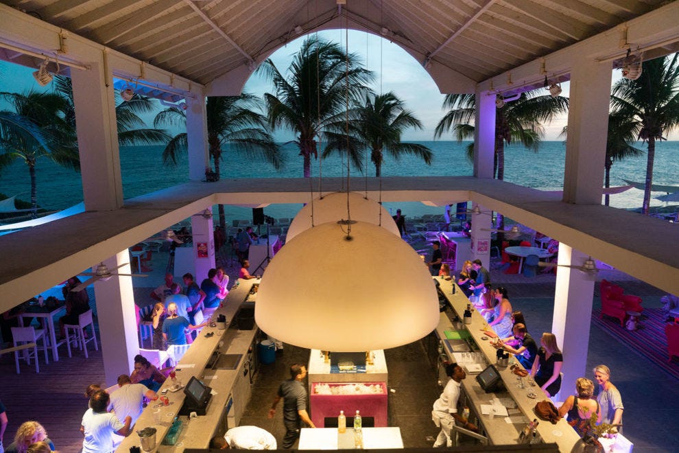Papagayo Beach Club