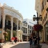 Via Rodeo Drive