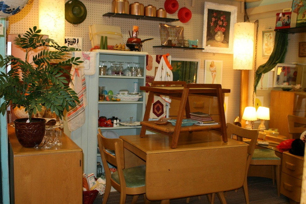 Lula B's Antique Mall Dallas Shopping Review 10Best Experts and