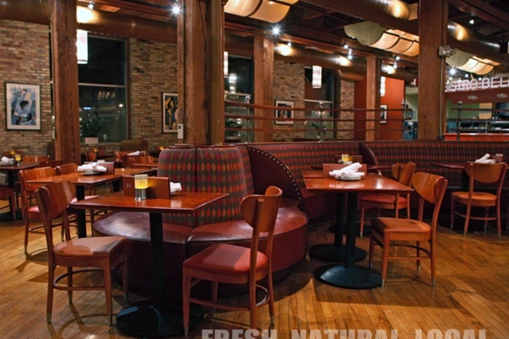 Cracker Barrel Dress Code