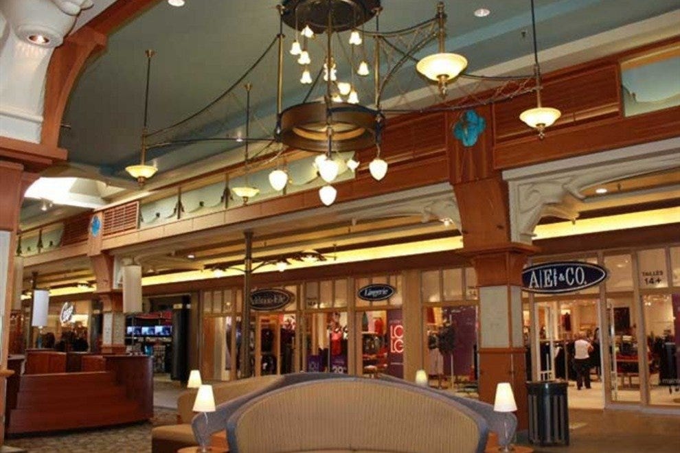 Québec City Malls and Shopping Centers 10Best Mall Reviews