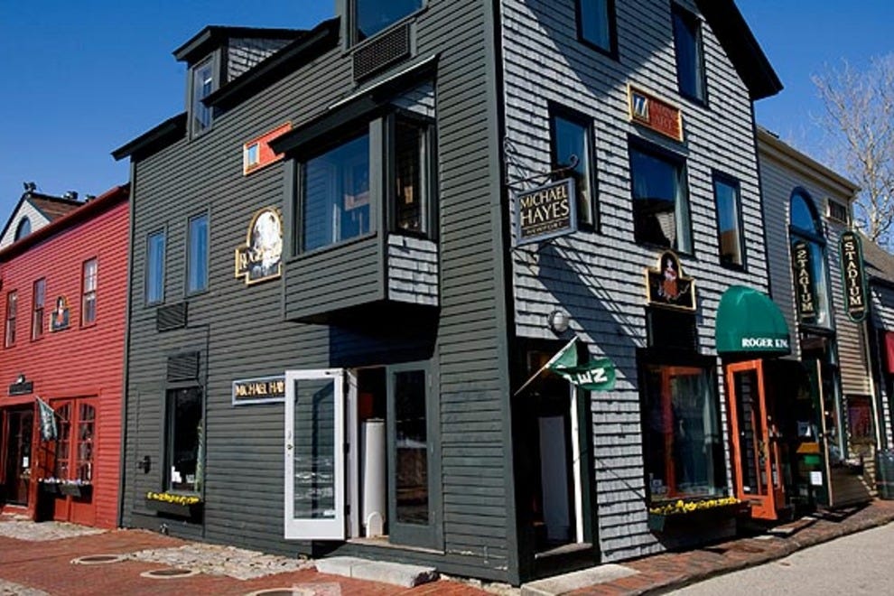 Newport Shopping Shopping Reviews by 10Best