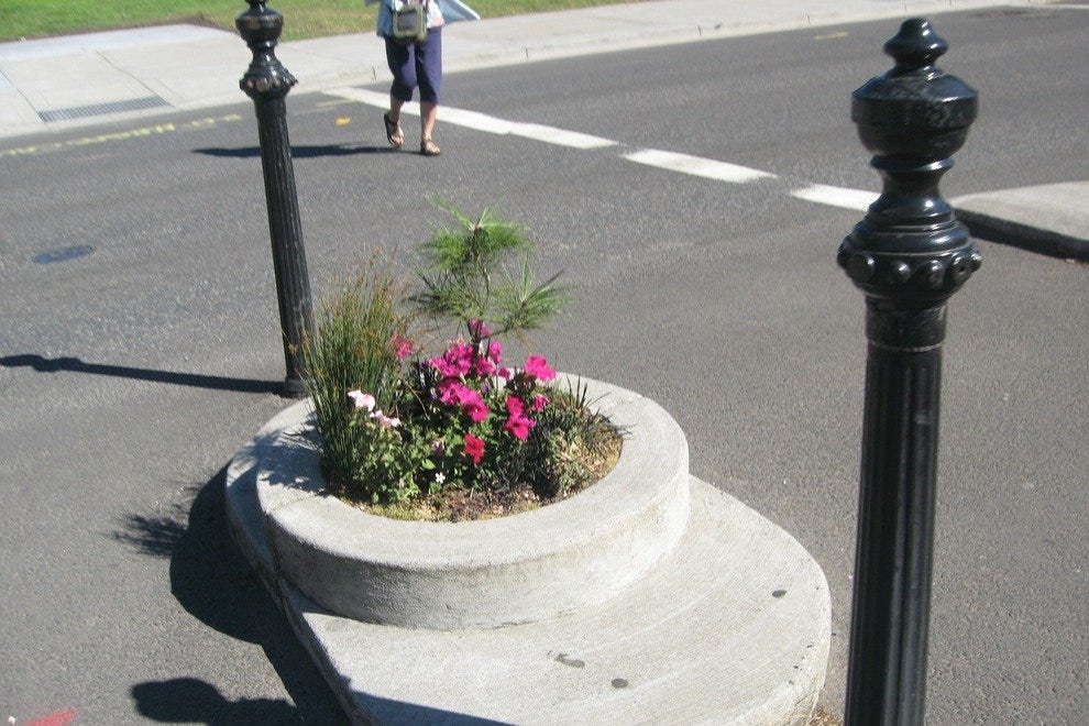 Mill Ends Park Portland Attractions Review 10Best Experts and