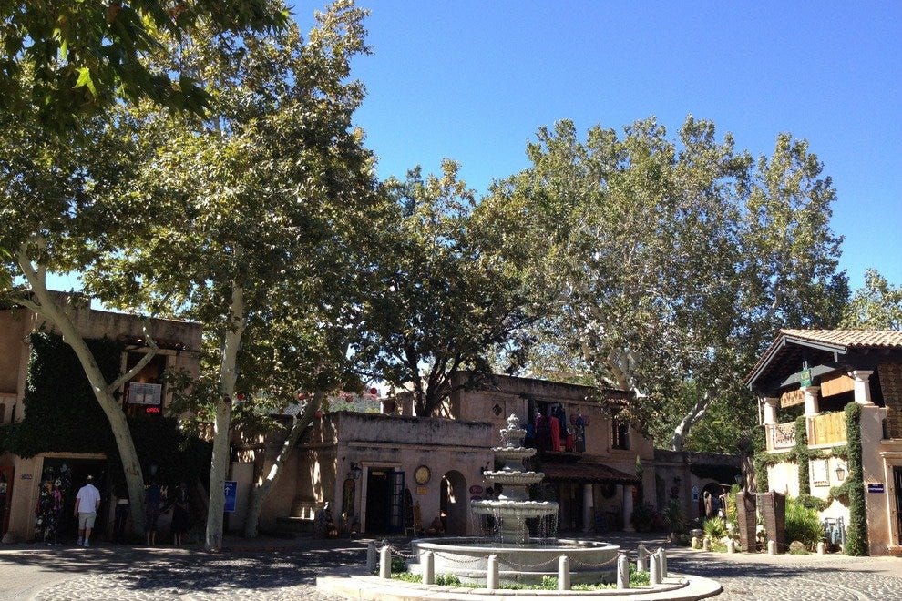 Tlaquepaque Arts &amp; Crafts Village Sedona Shopping Review