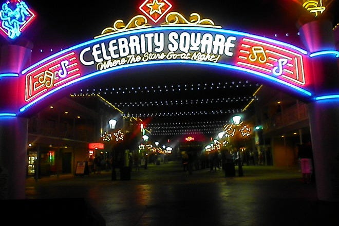 Best Of Myrtle Beach S Broadway Nightlife In Nightlife Slideshow Best Of Myrtle Beach S Broadway