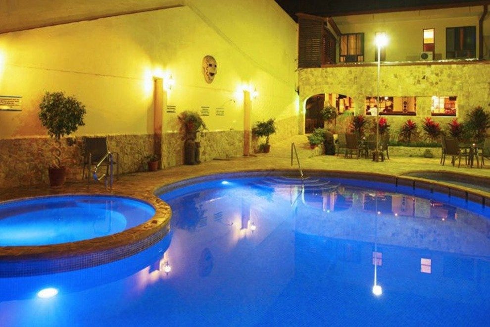 Adventure Inn An Affordable Hotel Close to San Jose's Airport