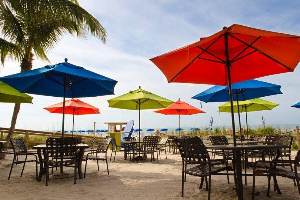 Beach Bars Nightlife in Fort Myers