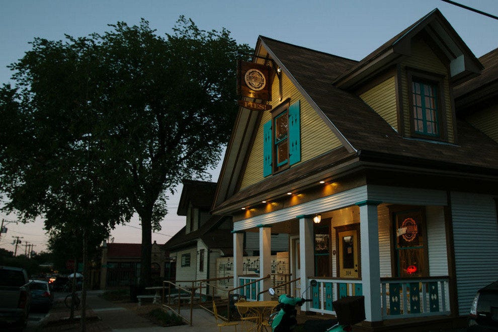 Emporium Pies Dallas Restaurants Review 10Best Experts and Tourist