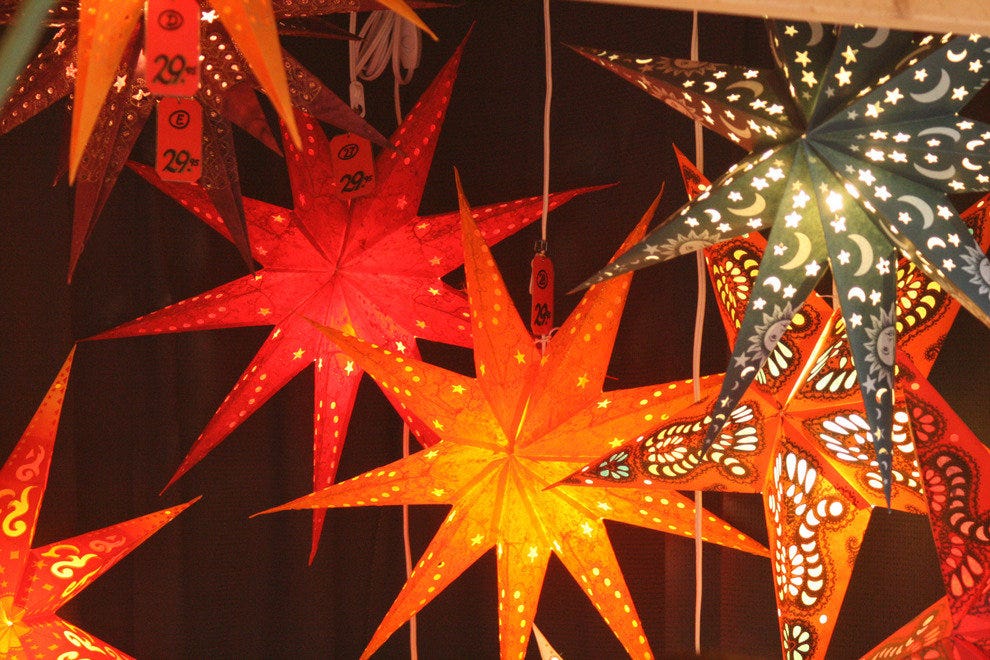 Book a hotel Nov 11, · Denver Kickers Christkindl Market October 26, Upcoming Events. Ring in the New Year! December 31, @ pm - January 1, @ am; Become a Member. Get more involved with the Denver Kickers club and enjoy the .