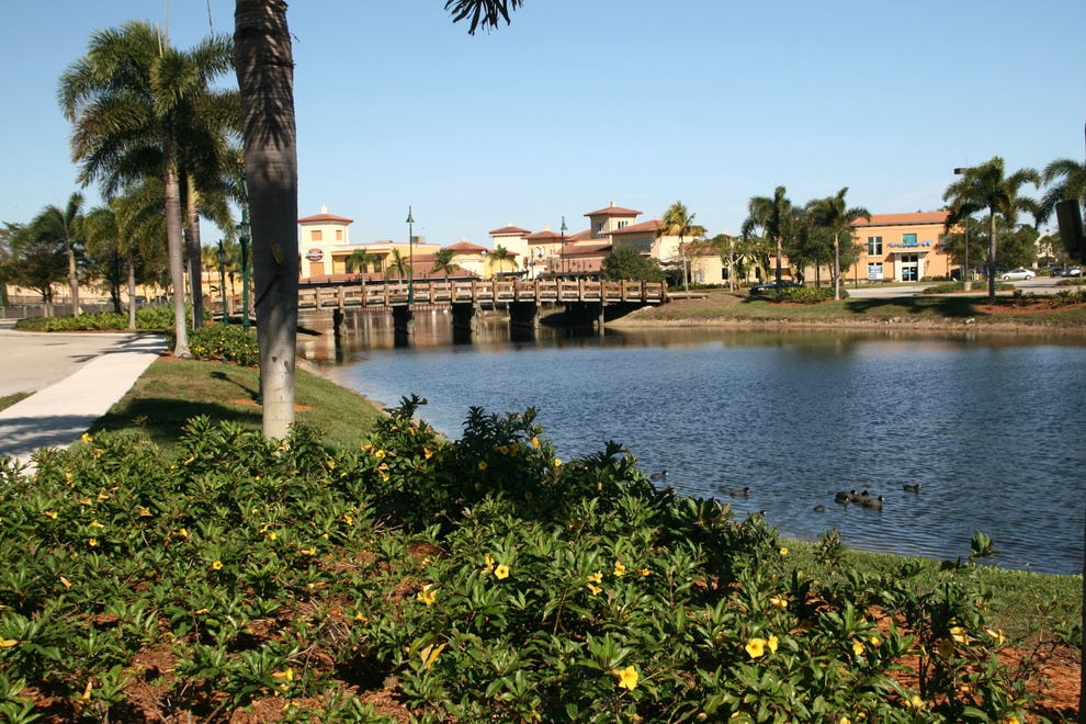 Coconut Point In Estero It Takes A Shopping Village