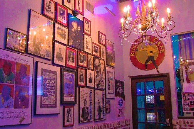 Ringside Cafe is one of the best places to party in St. Petersburg / Clearwater ringside-cafe-is-one-of-the-best-places-to-party-in-st-petersburg-clearwater