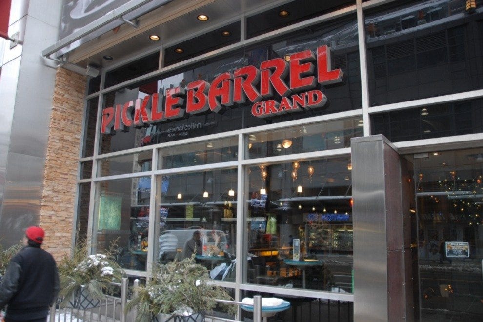 Pickle Barrel Yonge & Eglinton Toronto Restaurants Review 10Best
