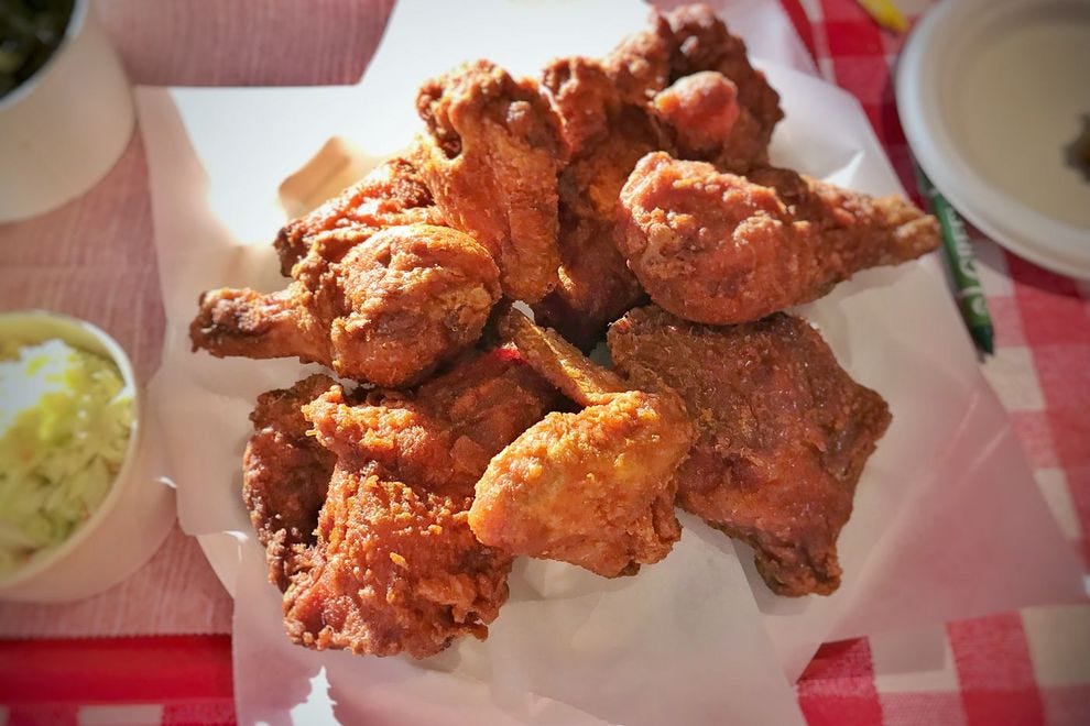 Vote Gus's World Famous Fried Chicken Best Hot Chicken in Tennessee