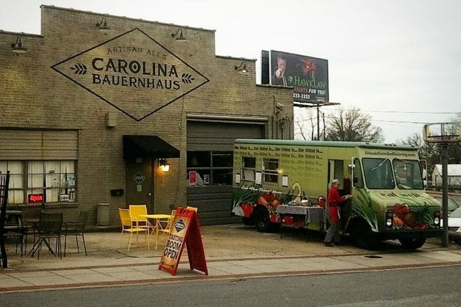 Carolina Bauernhaus: Greenville Attractions Review - 10Best Experts and