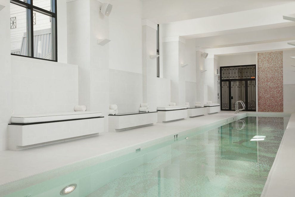 Vote Waldorf Astoria Chicago Spa Best Hotel Spa Nominee 2019