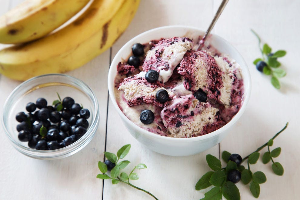 Ice cream with blueberries