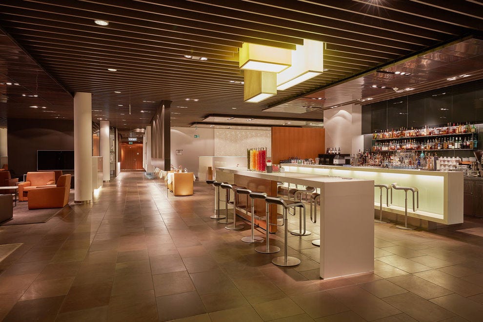 Vote First Class Terminal Lufthansa Best Airport Lounge Nominee 21 10best Readers Choice Travel Awards
