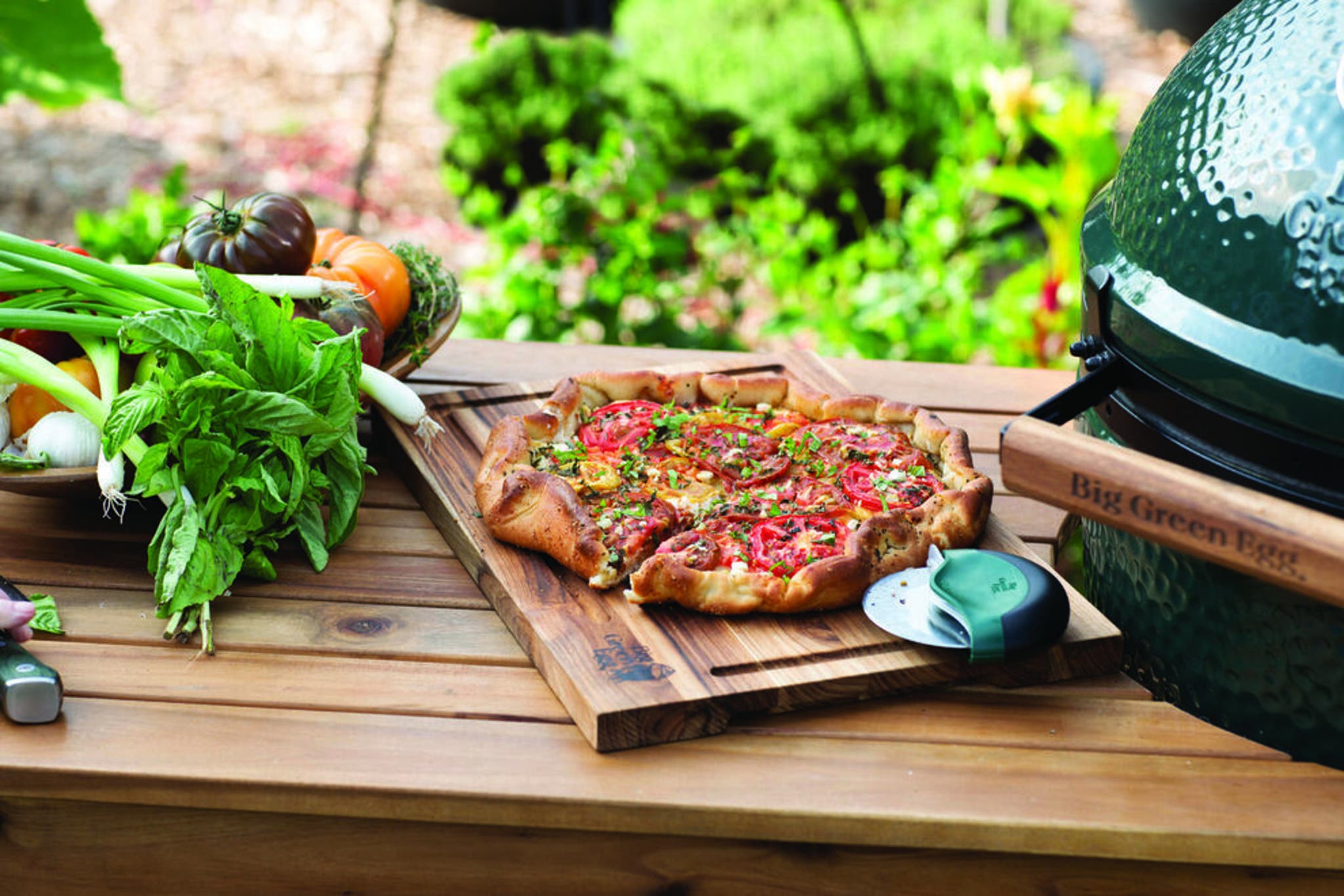 10 Big Green Egg recipes we love, from steak to cobbler to cocktails
