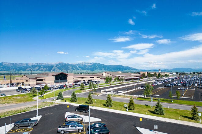 Best Airport To Visit Yellowstone National Park 10best.usatoday.com