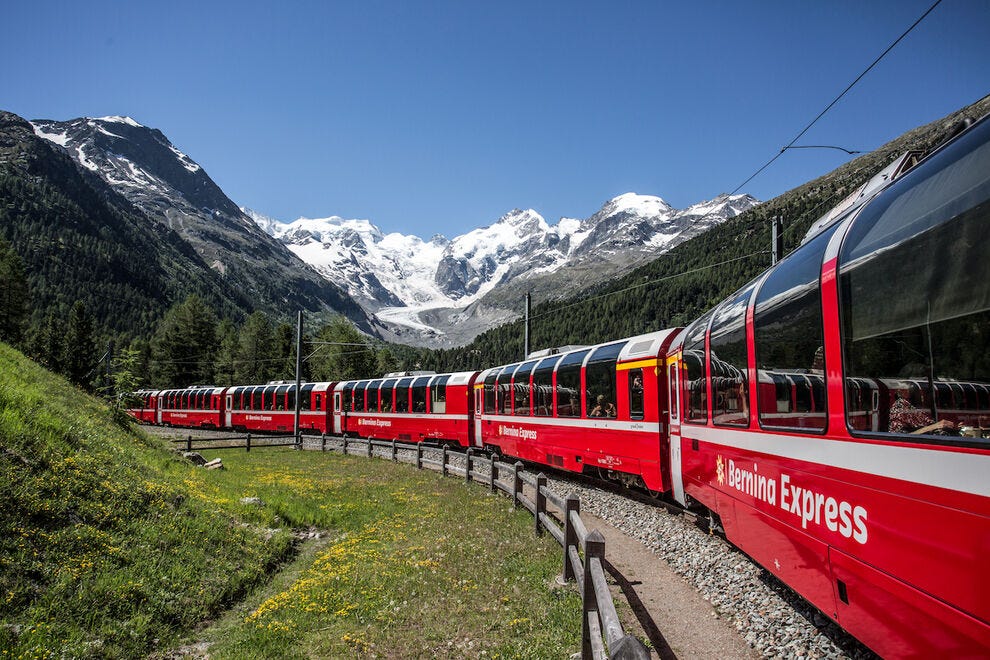 1-Bernina-Express_54_990x660.jpg