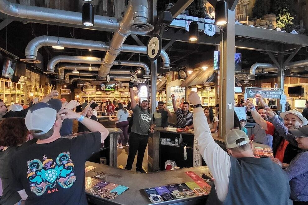 10 best spirits tasting rooms across the nation for 2026