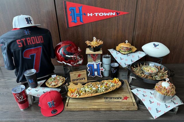 10 NFL stadiums with the best food in 2025