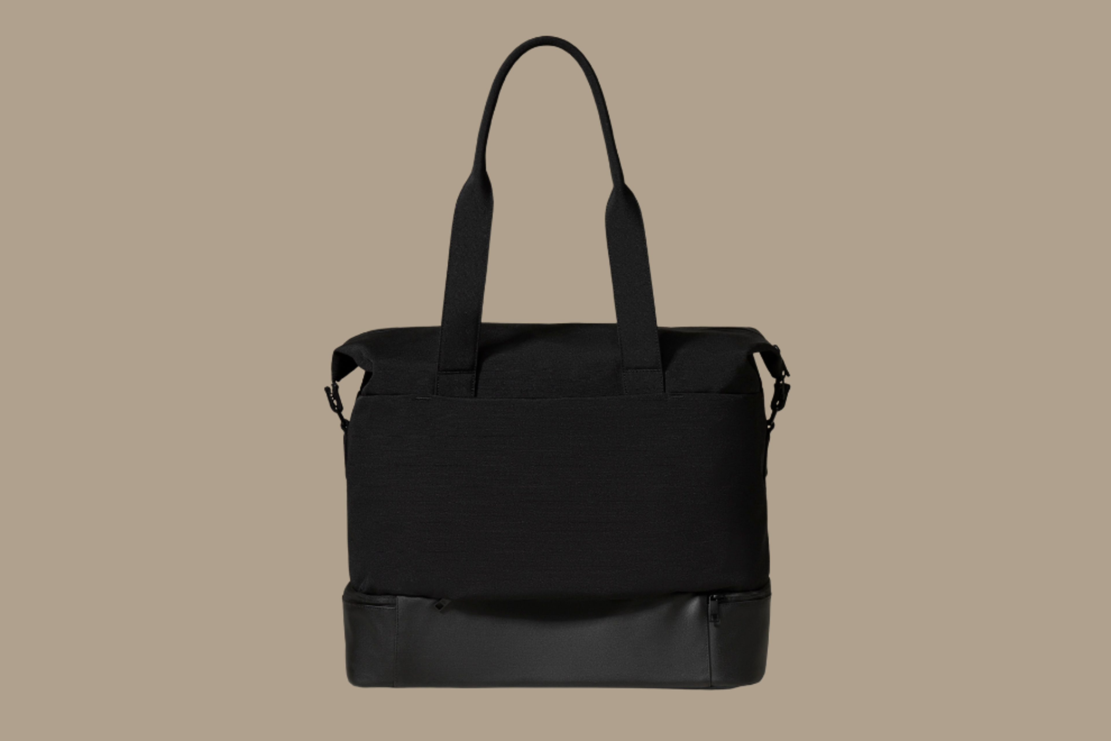How Béis fixed the one thing everyone hated about the Weekender bag